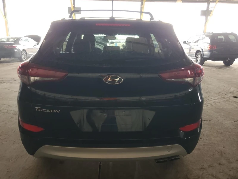 Hyundai Tucson, снимка 6 - Автомобили и джипове - 53153431