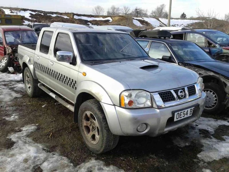 Nissan Navara 2.5di, Outlaw - [1] 