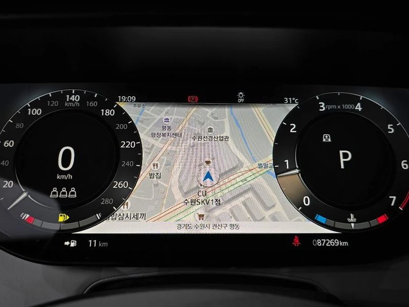 Land Rover Range Rover Sport 3.0 Automatic, снимка 8 - Автомобили и джипове - 55847935