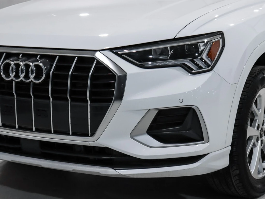 Audi Q3 * 40TFSI Quattro / Komfort Pkg / Brown Int / Digit - изображение 8