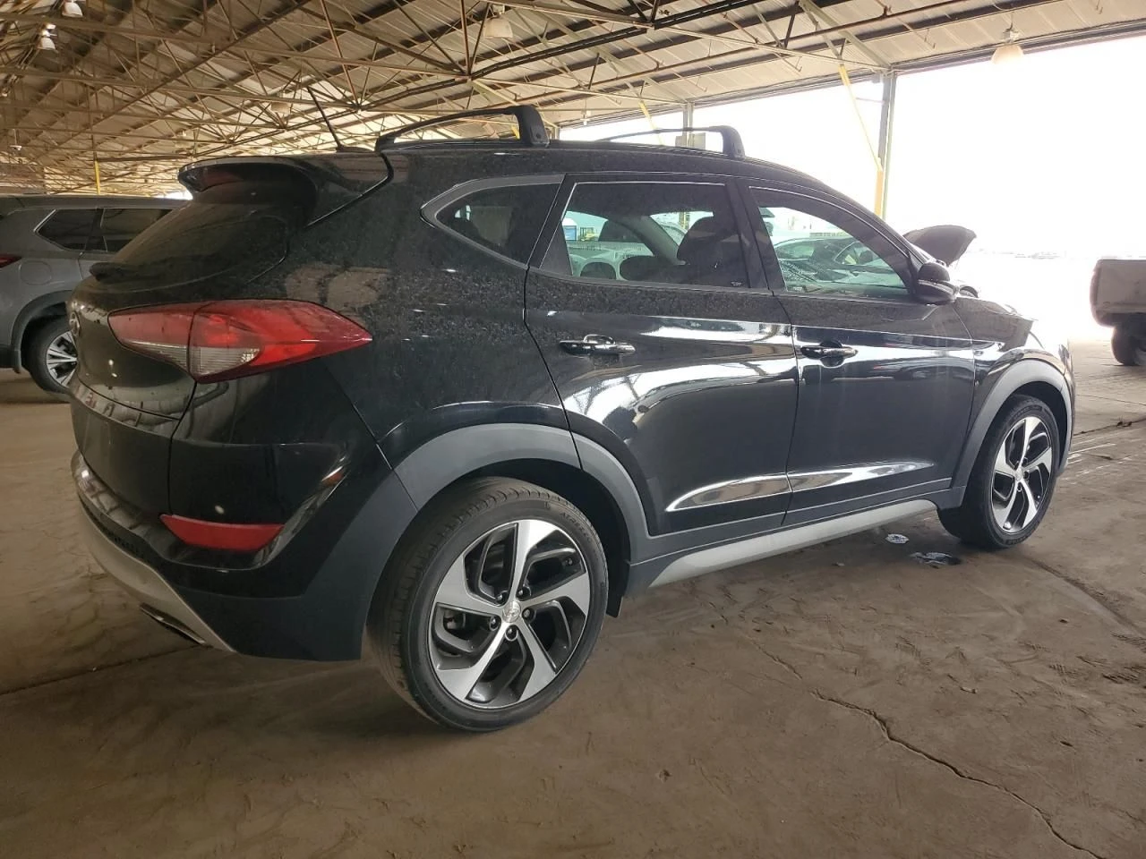 Hyundai Tucson  - изображение 3