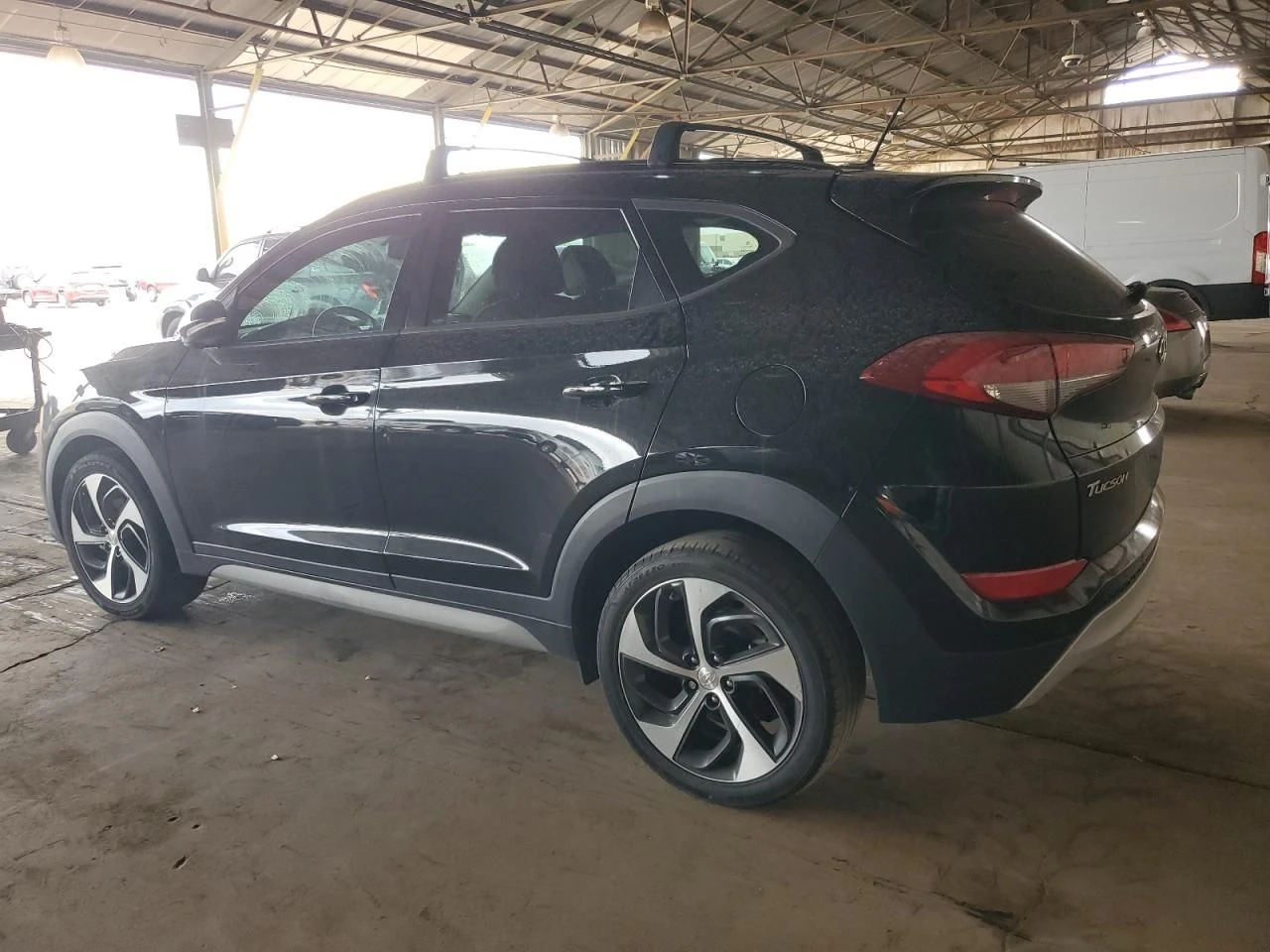 Hyundai Tucson  - изображение 2