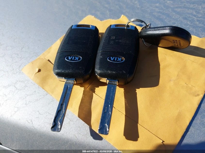 Kia Sportage 2.4L I-4 DI, DOHC, VVT, 181HP Front Wheel Drive | Mobile.bg � ����������� 3