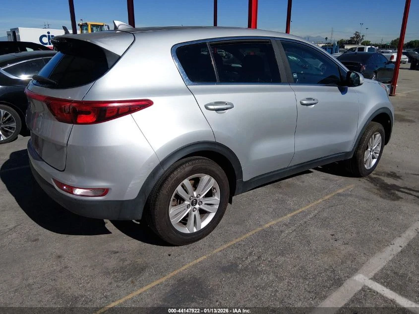 Kia Sportage 2.4L I-4 DI, DOHC, VVT, 181HP Front Wheel Drive | Mobile.bg � ����������� 9