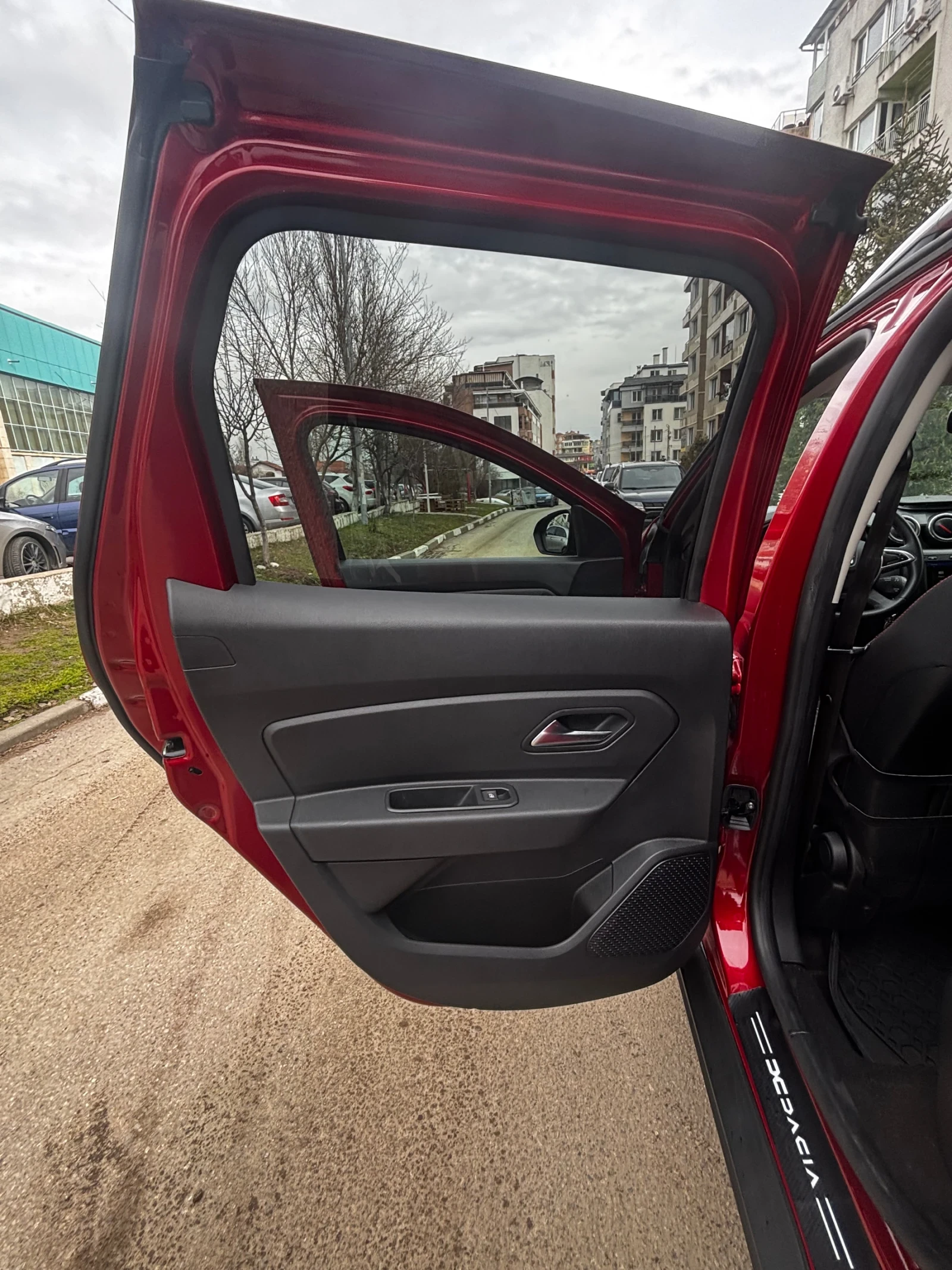 Dacia Duster REDLINE | Mobile.bg � ����������� 12
