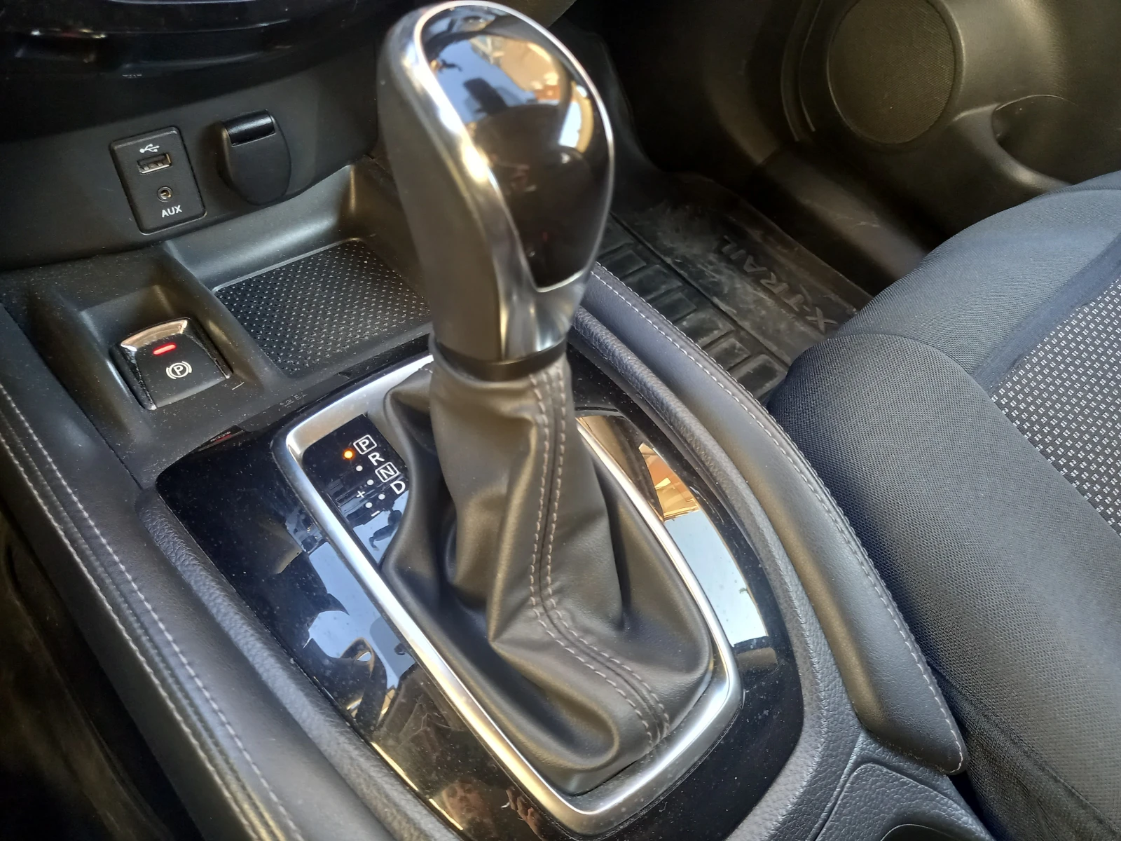 Nissan X-trail 1ви собственик, снимка 14 - Автомобили и джипове - 53744152