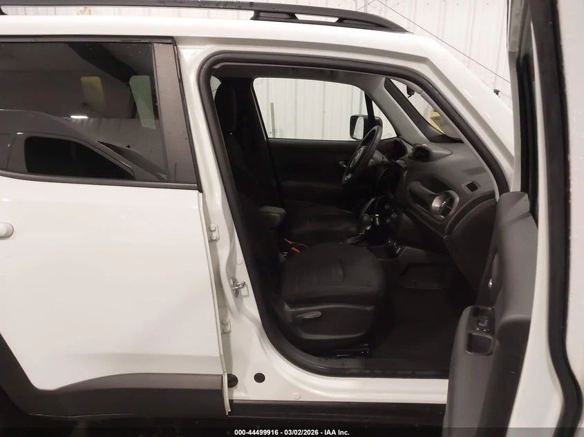 Jeep Renegade 1.3l Latitude 4X4, снимка 5 - Автомобили и джипове - 54315430