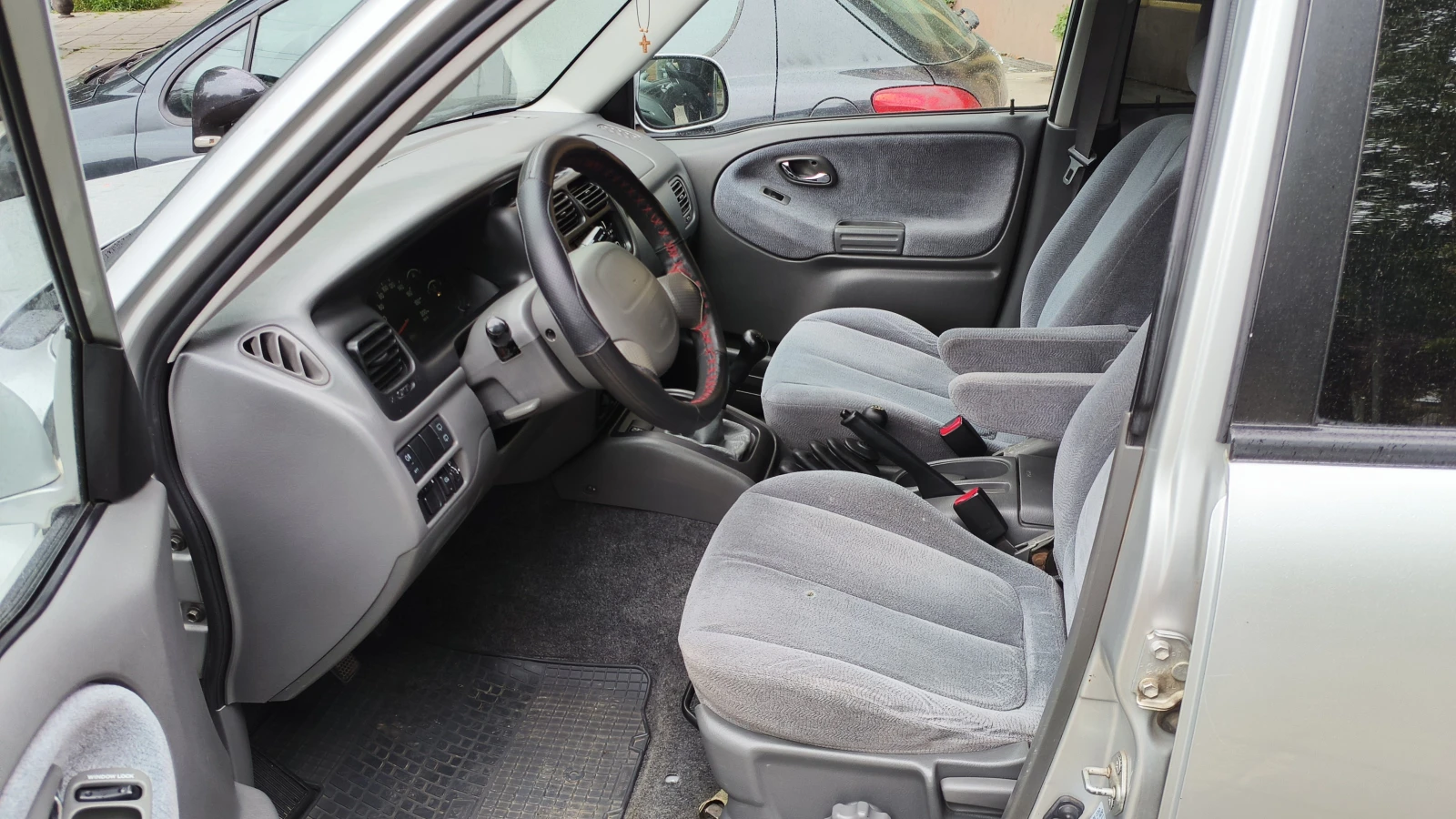 Suzuki Grand vitara XL-7, снимка 7 - Автомобили и джипове - 54482565