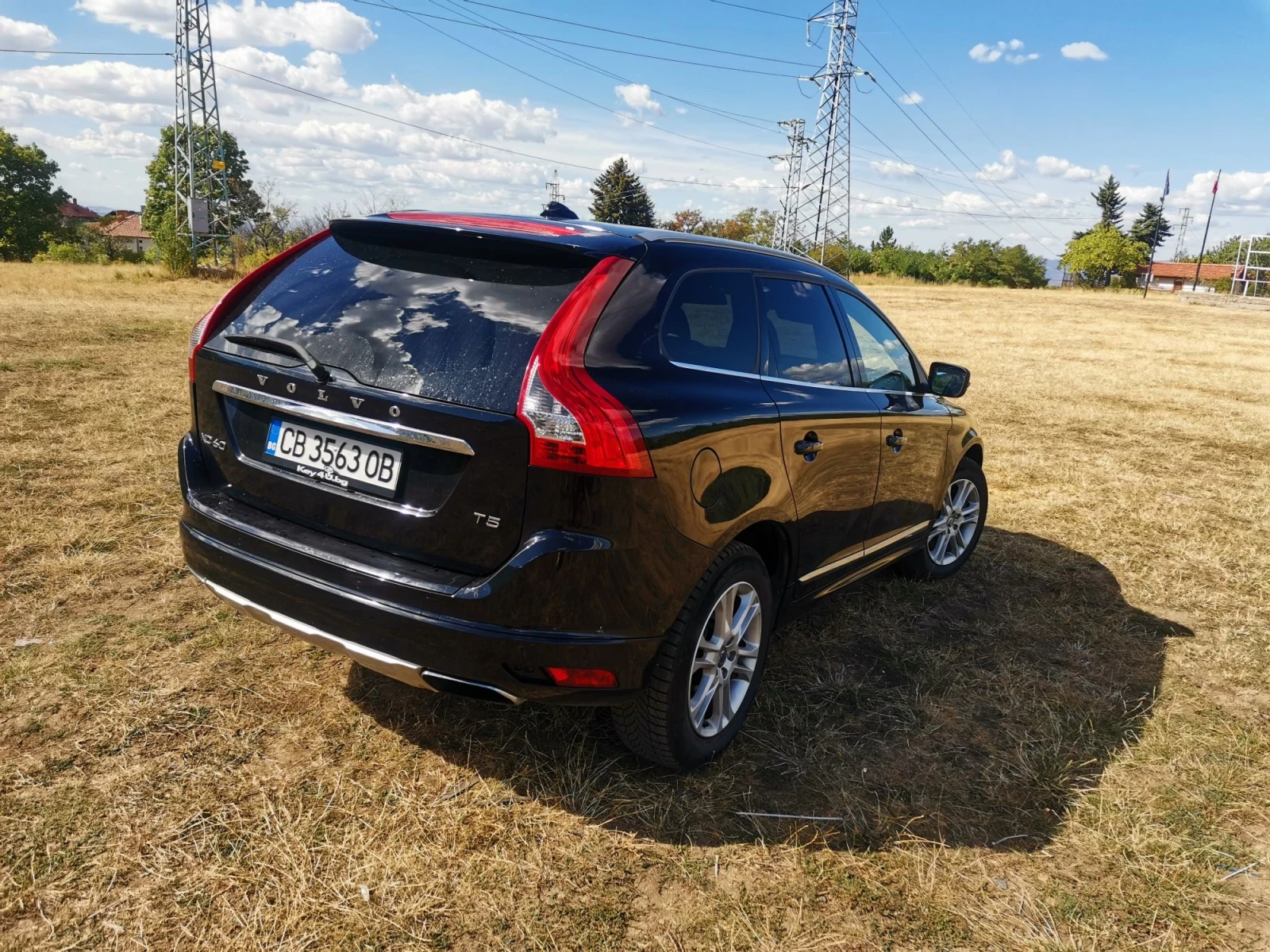 Volvo XC60, снимка 11 - Автомобили и джипове - 55953345
