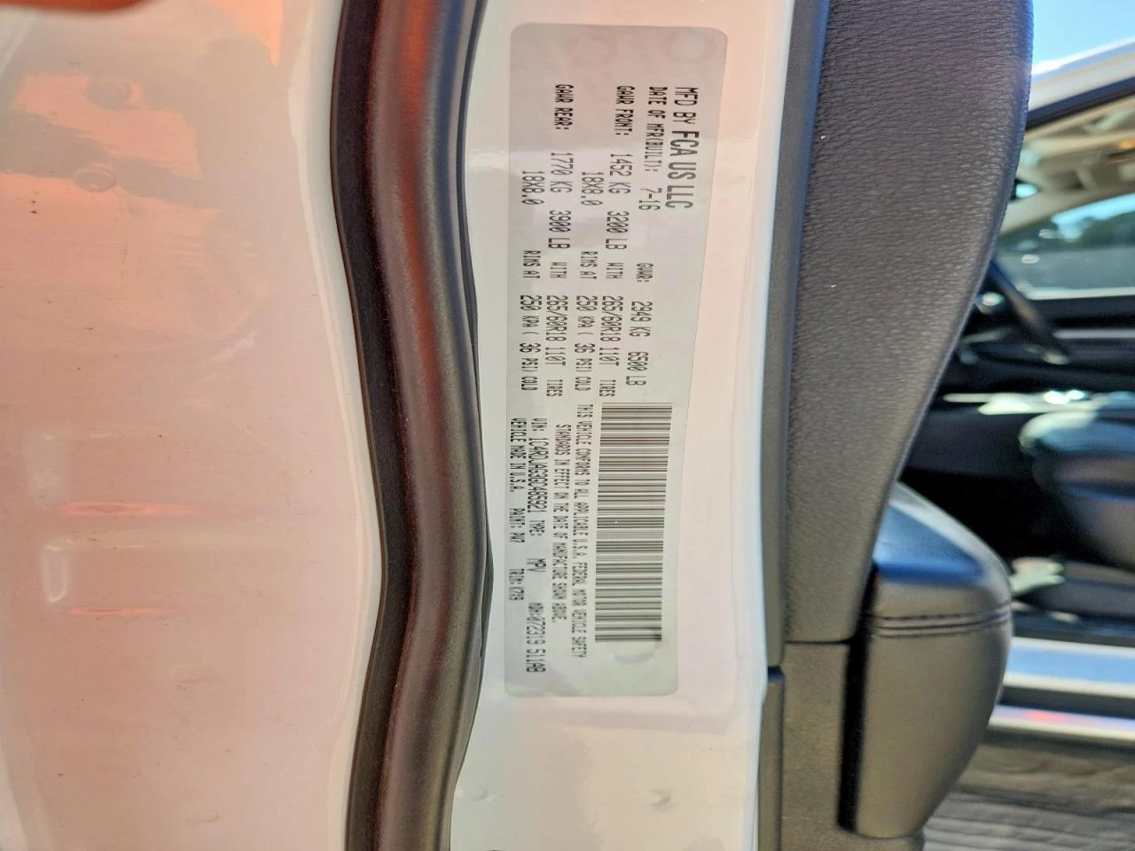 Dodge Durango 3.6l Sxt, снимка 13 - Автомобили и джипове - 56416553