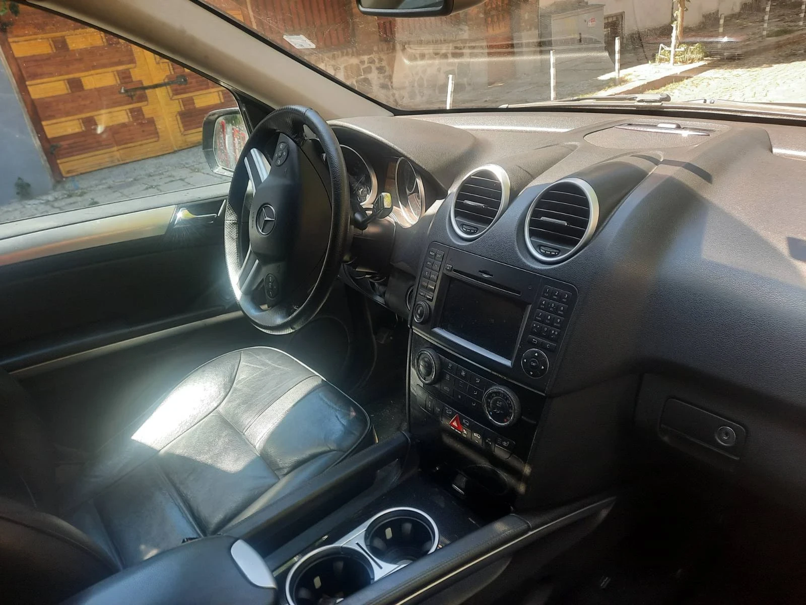 Mercedes-Benz ML 350 CDI, снимка 9 - Автомобили и джипове - 56484280