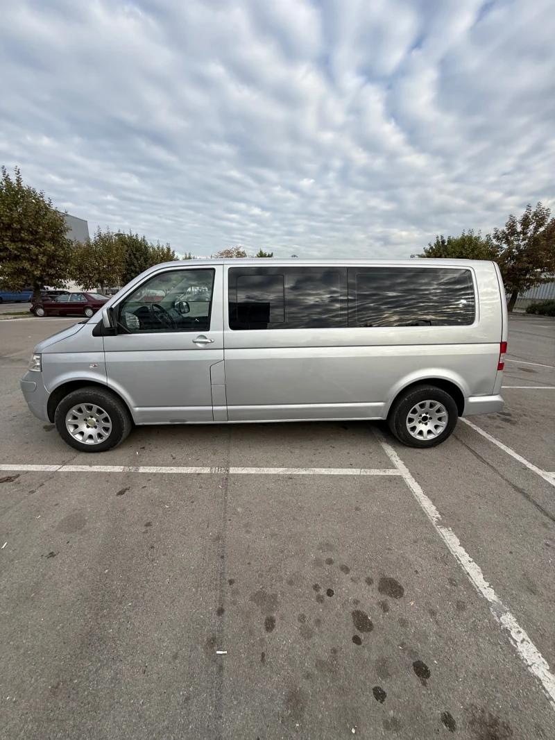 VW Caravelle 2.5 tdi 130к.с. 6 скорости , снимка 7 - Бусове и автобуси - 52174403