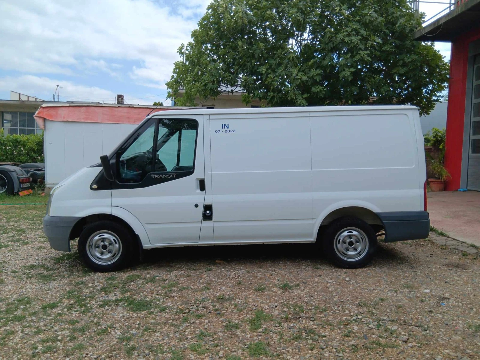 Ford Transit 2.2 - изображение 5