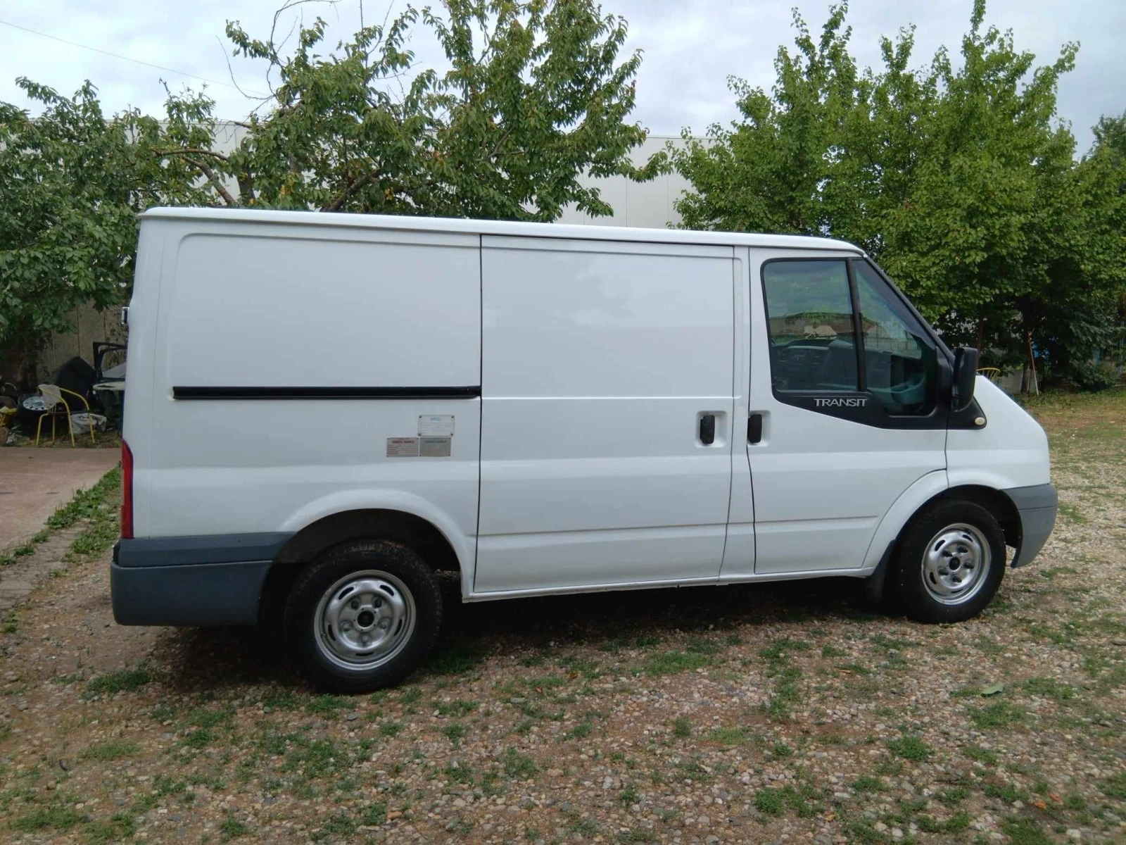 Ford Transit 2.2 - изображение 10