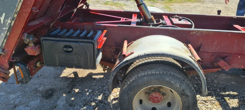 Iveco 3510 Тристранен самосвал, снимка 4 - Камиони - 49924192