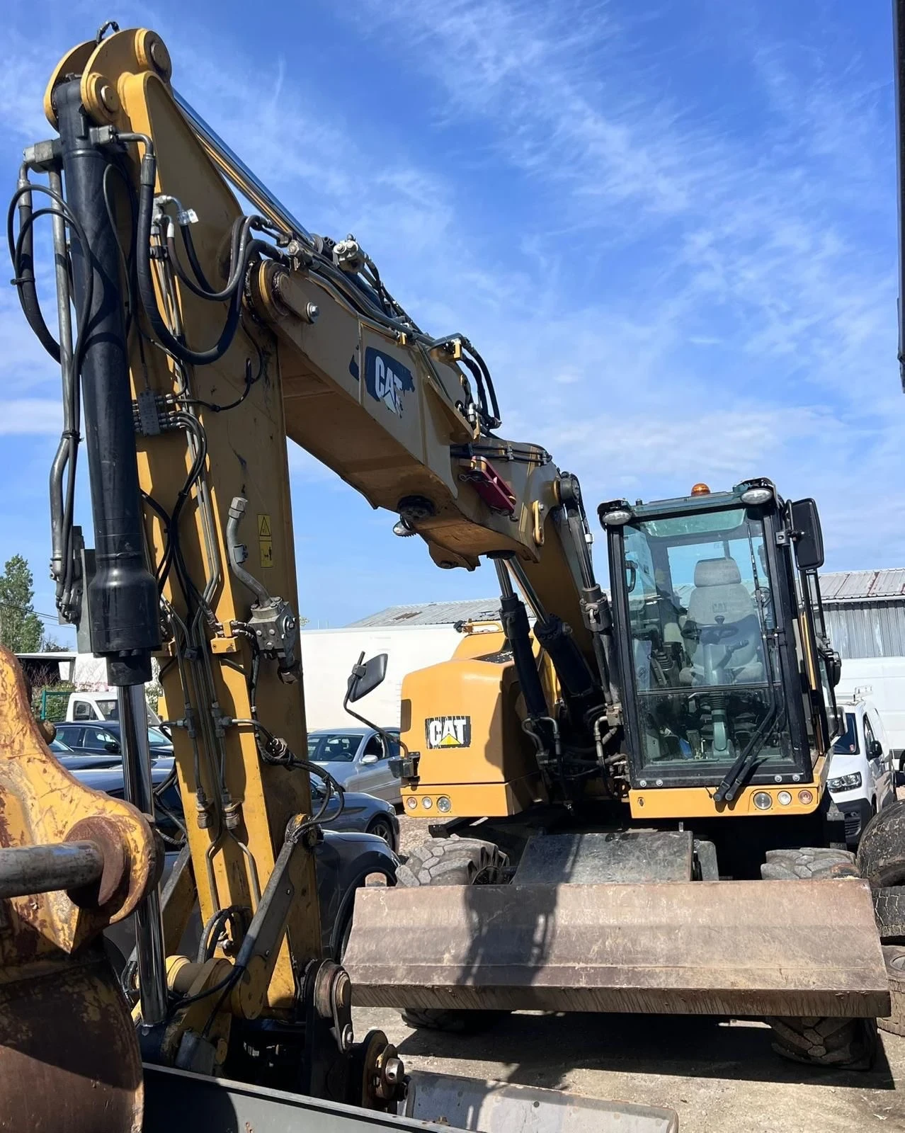 ����� ������� Cat M314F | Mobile.bg � ����������� 10