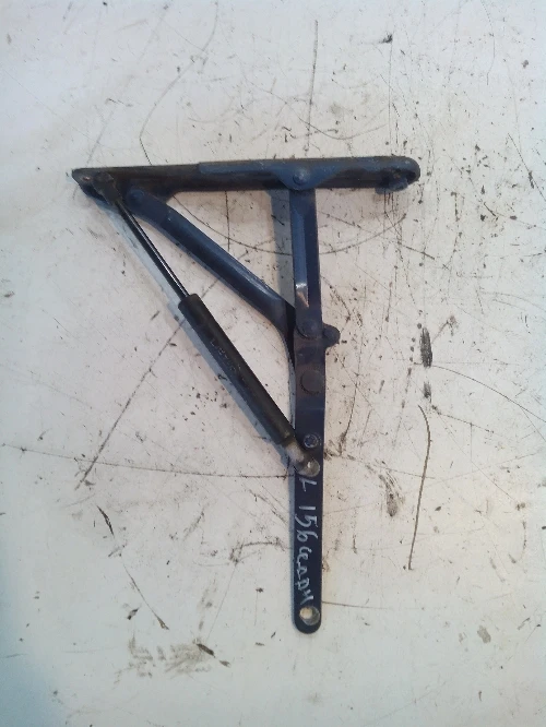 Лява панта заден капак за Алфа Ромео 156 седан