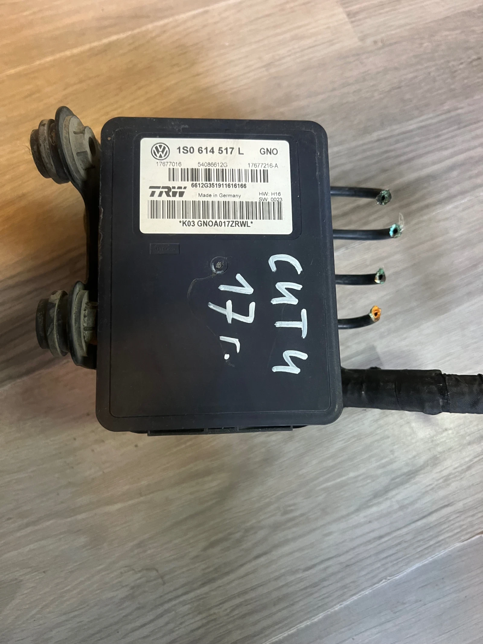 1S0614517L ABS ����� SKODA VW 1S0 614 517 L 17677016 54086612G 17677216-A  | Mobile.bg � ����������� 4