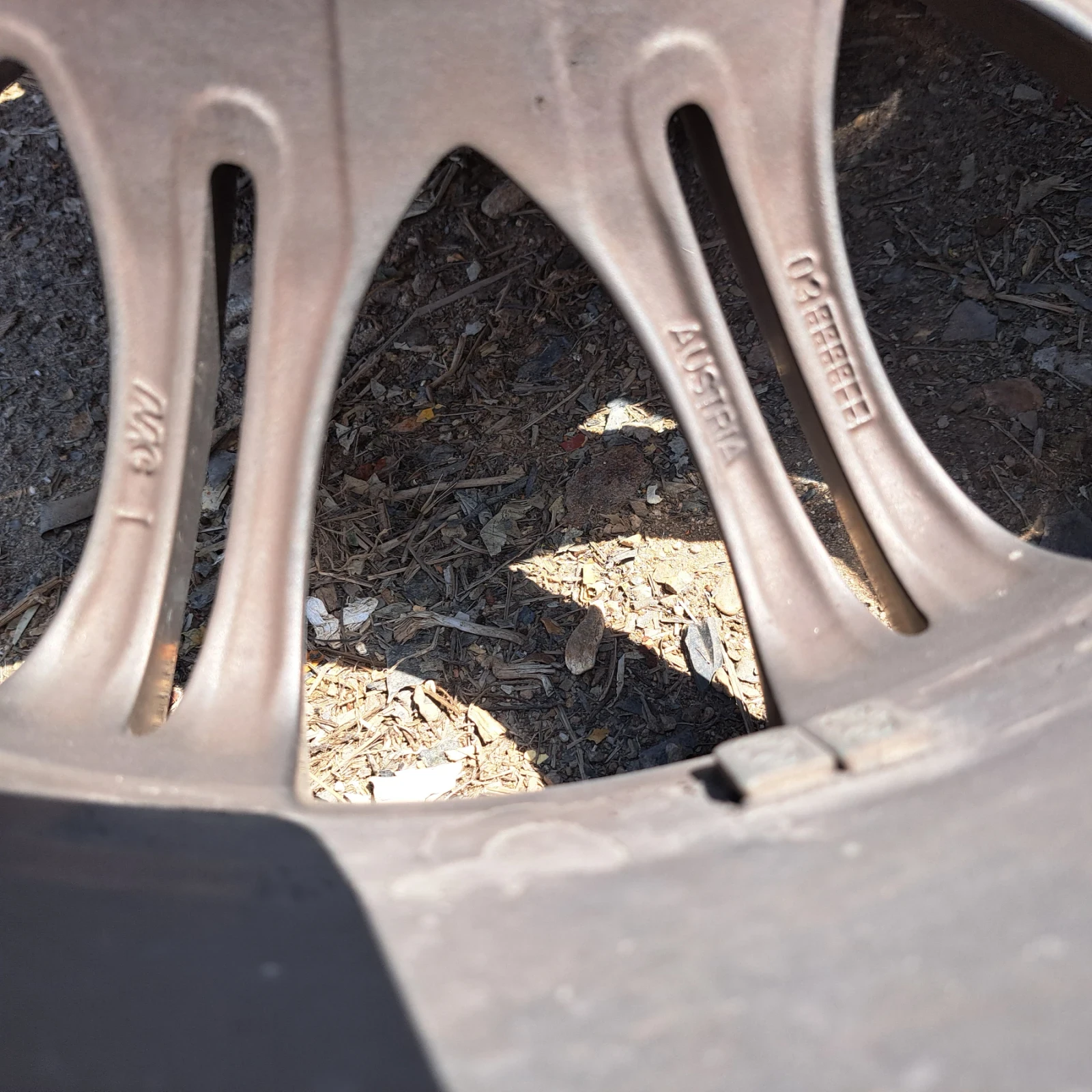    255/35R18 | Mobile.bg   6