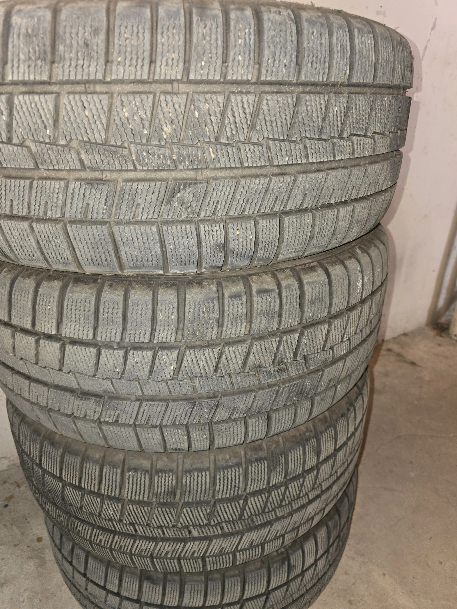 ���� � ������ 245/45R18 �� Mercedes-Benz E 350 | Mobile.bg � ����������� 10