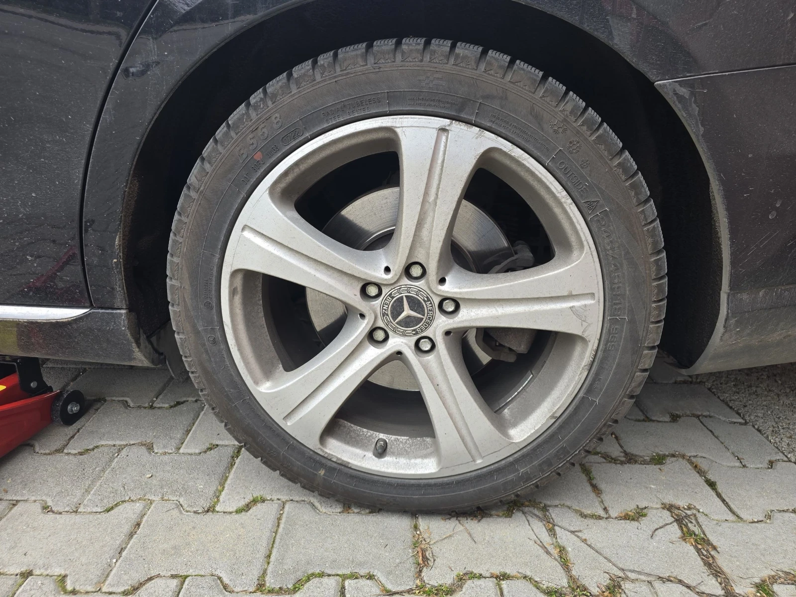 Гуми с джанти Други 245/45R18
