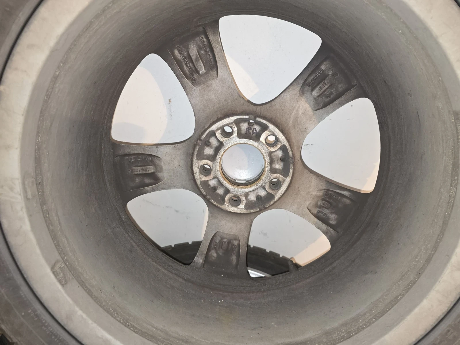���� � ������ 245/45R18 �� Mercedes-Benz E 350 | Mobile.bg � ����������� 11