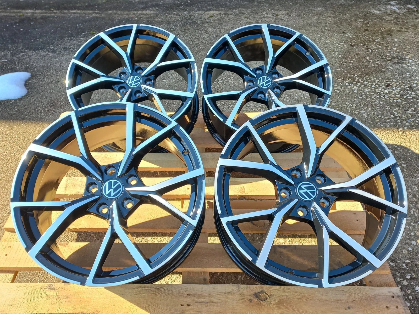 Джанти за VW, снимка 3 - Гуми и джанти - 56016597