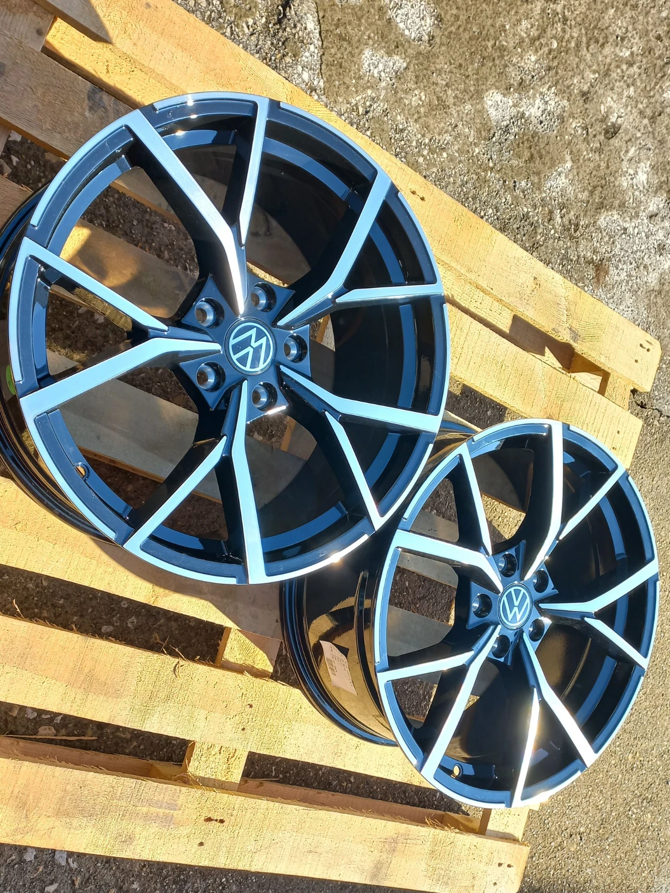 Джанти за VW, снимка 13 - Гуми и джанти - 56016597