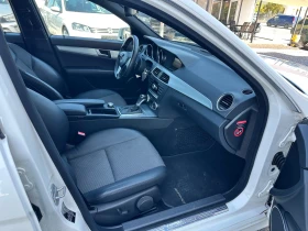 Mercedes-Benz C 180 AMG, снимка 13