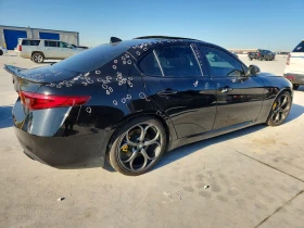 Alfa Romeo Giulia TI* AWD* ПОДГРЕВ* КАМЕРА* ШИБИДАХ* KEYLESS* , снимка 5