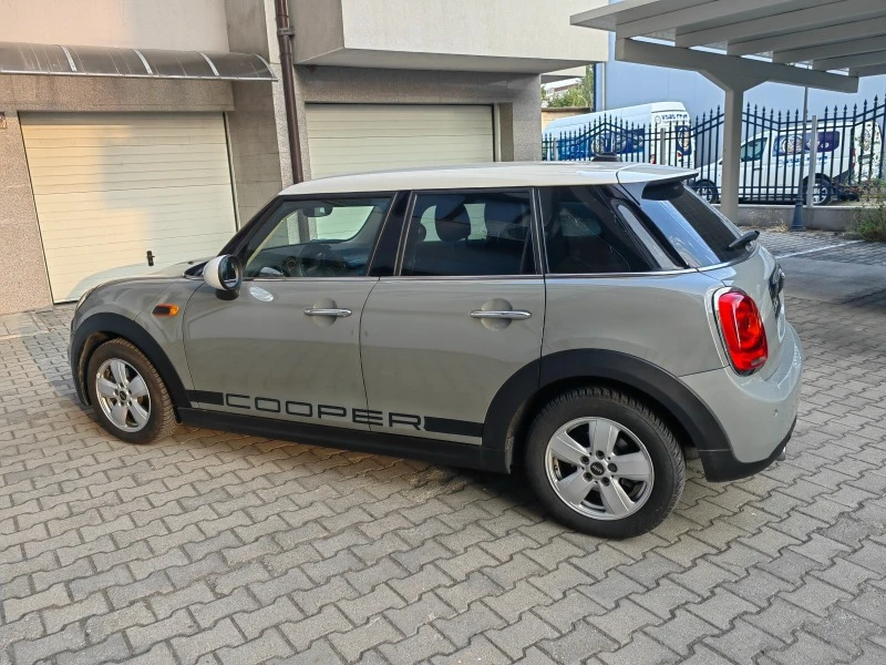 Mini Cooper F55 1.5 TwinPower Turbo, снимка 6 - Автомобили и джипове - 47207263