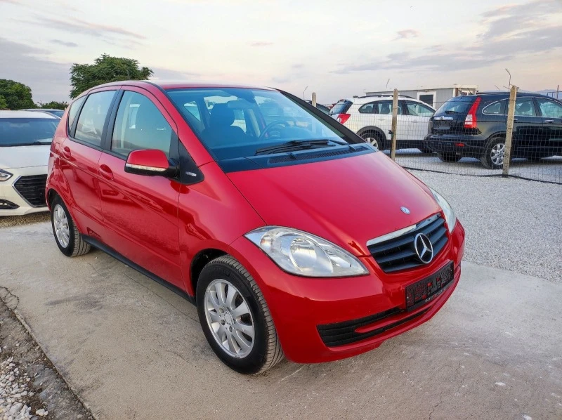 Mercedes-Benz A 160 Бензин, снимка 3 - Автомобили и джипове - 46126050