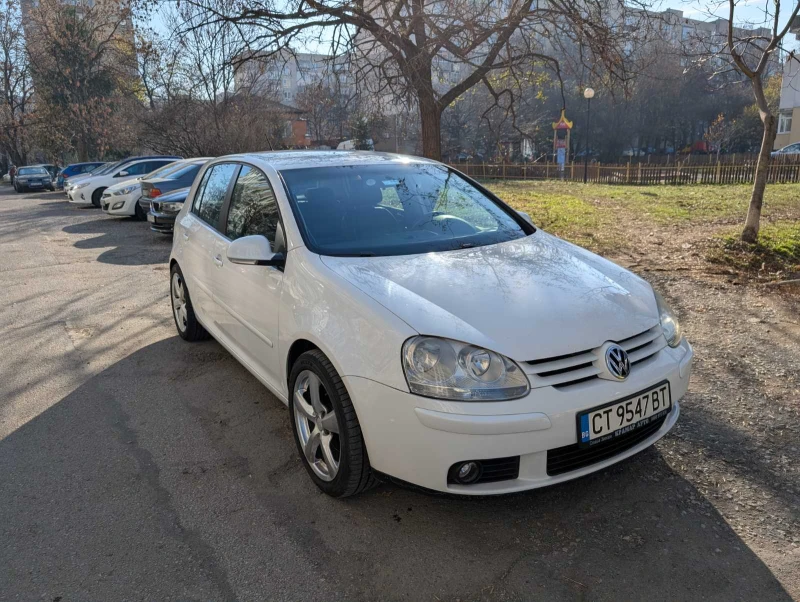 VW Golf 1.9 TDI/6 скорости, снимка 4 - Автомобили и джипове - 48300843