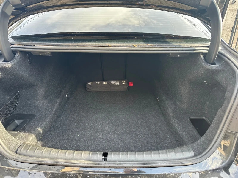 BMW 520 xDrive, снимка 14 - Автомобили и джипове - 51847661