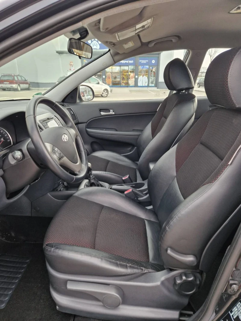 Hyundai I30 1.4 / 109 к.с., снимка 8 - Автомобили и джипове - 49196858