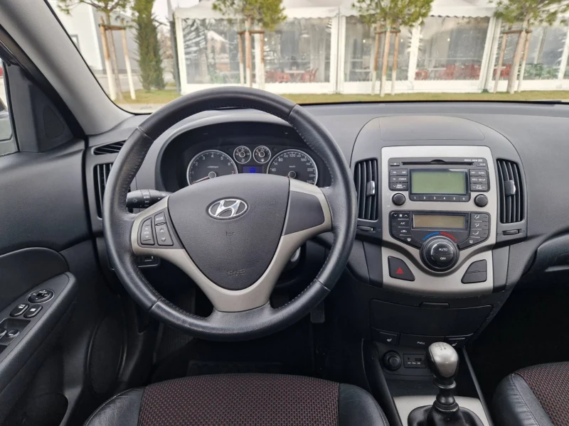 Hyundai I30 1.4 / 109 к.с., снимка 15 - Автомобили и джипове - 49196858