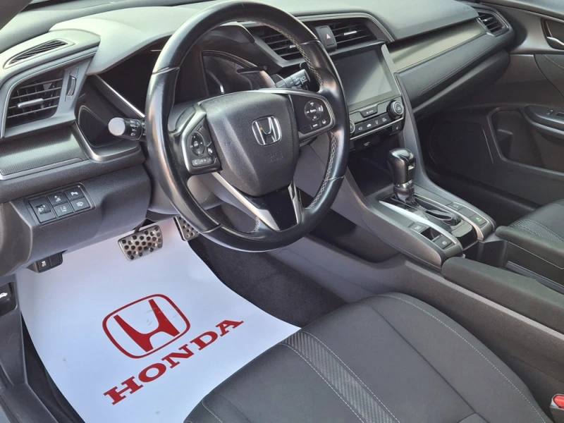 Honda Civic 1.0 VTEC Elegance Turbo AT, снимка 9 - Автомобили и джипове - 51190332