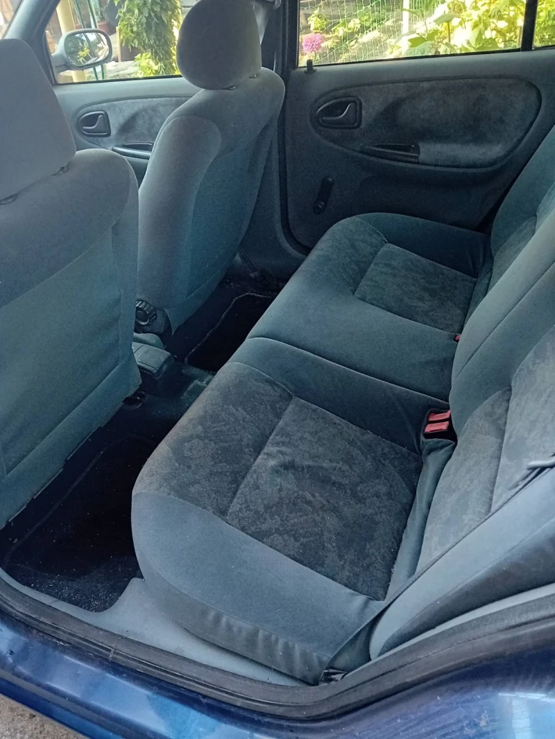 Renault Megane, снимка 7 - Автомобили и джипове - 52658188