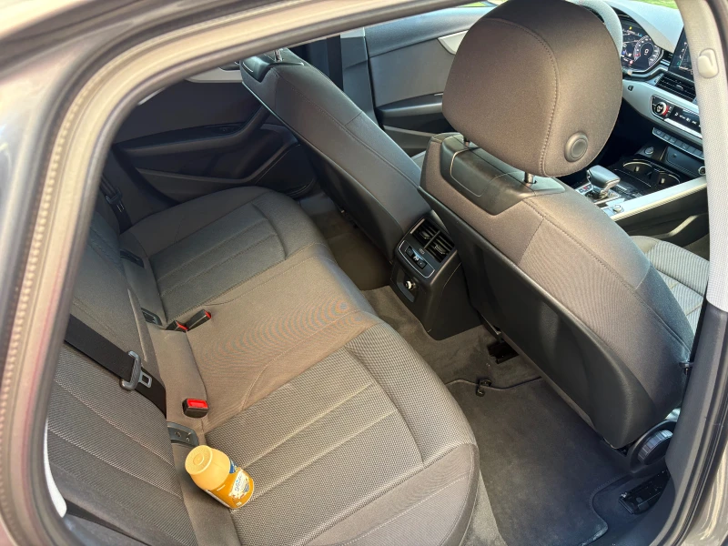 Audi A4 2.0TDI S-Line Фейслифт, снимка 15 - Автомобили и джипове - 52844431