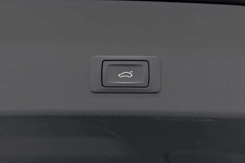 Audi A6 BITDI 313 FULL LED, снимка 17 - Автомобили и джипове - 52858143