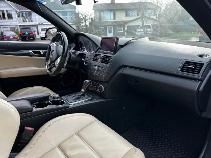 Mercedes-Benz C 63 AMG С РЕГИСТРАЦИЯ&АВТО КРЕДИТ, снимка 9 - Автомобили и джипове - 53523685