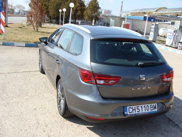 Seat Leon 1.6, снимка 6 - Автомобили и джипове - 49377131