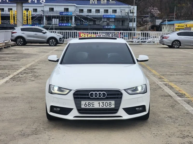 Audi A4 2.0 TDI, снимка 3 - Автомобили и джипове - 54550852