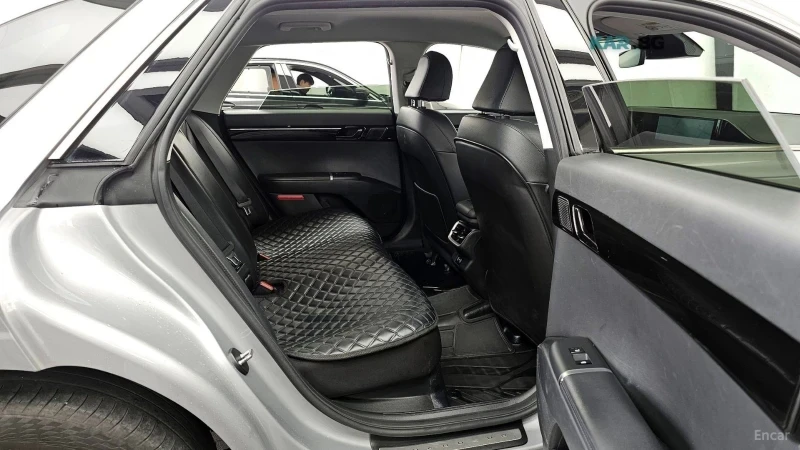 Hyundai Grandeur 3.5* LPG* PREMIUM* ПОДГРЕВ* ОБДУХВАНЕ* МАСАЖИ* , снимка 12 - Автомобили и джипове - 55394233