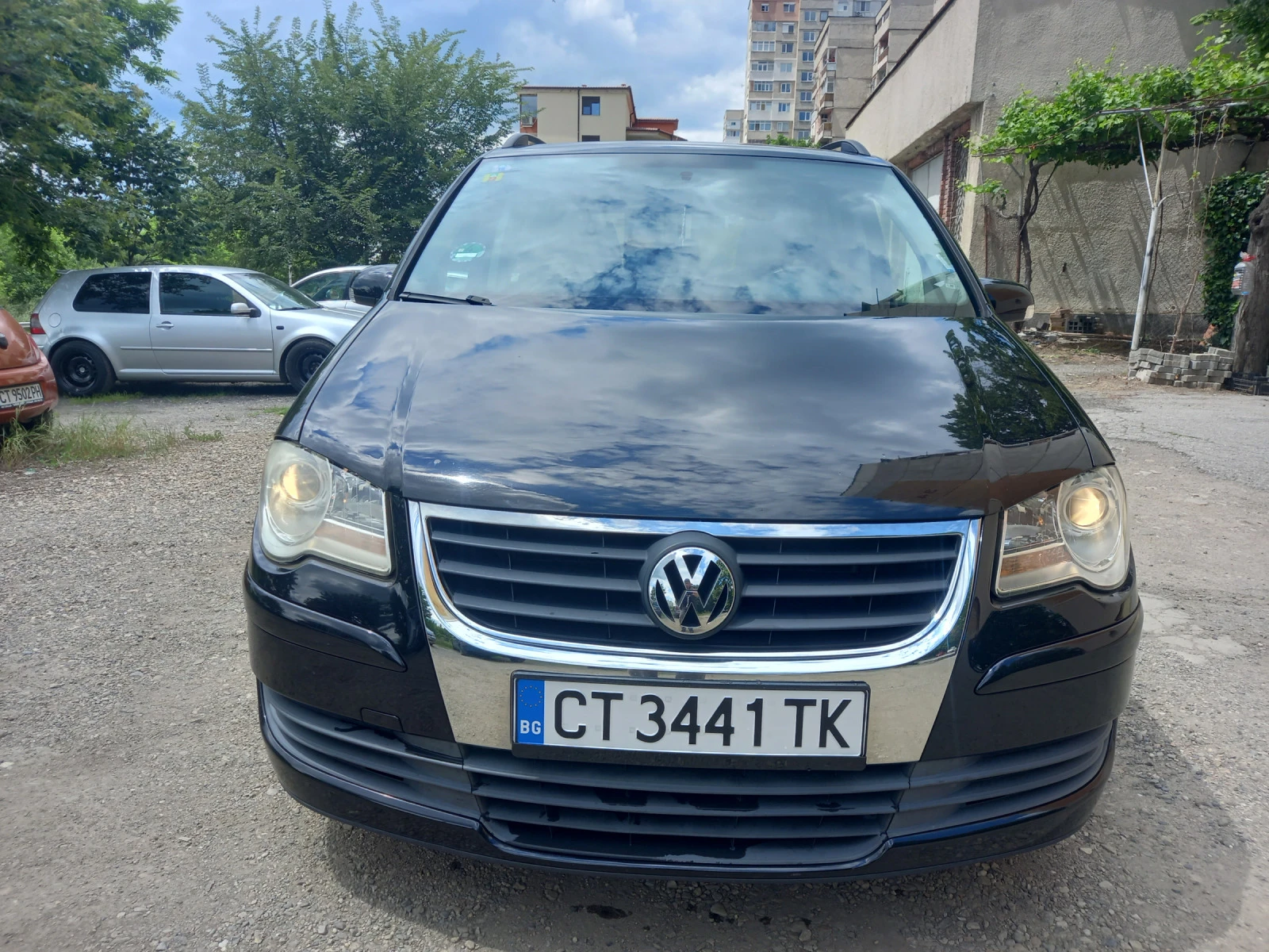 VW Touran 1.9 - изображение 8