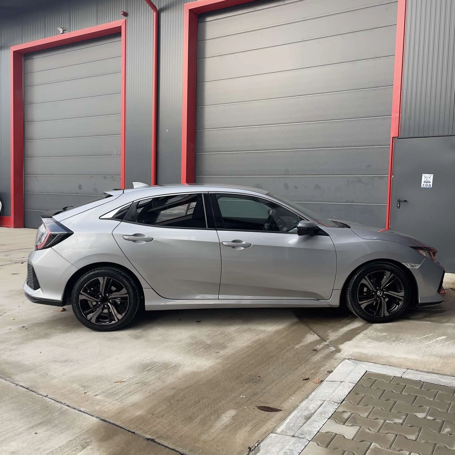Honda Civic 1.0 VTEC Elegance Turbo AT | Mobile.bg   4