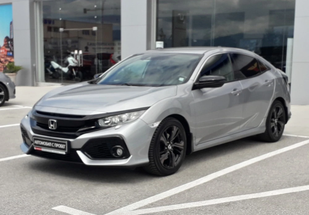 Honda Civic 1.0 VTEC Elegance Turbo AT - изображение 2