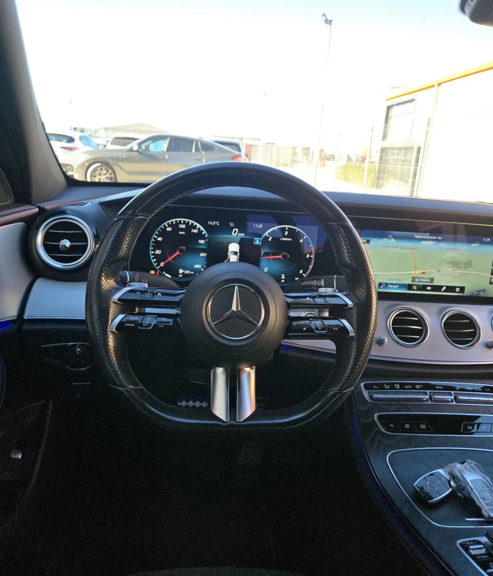 Mercedes-Benz E 220 AMG* 4X4* FACELIFT* TOP* TOP* TOP - изображение 6