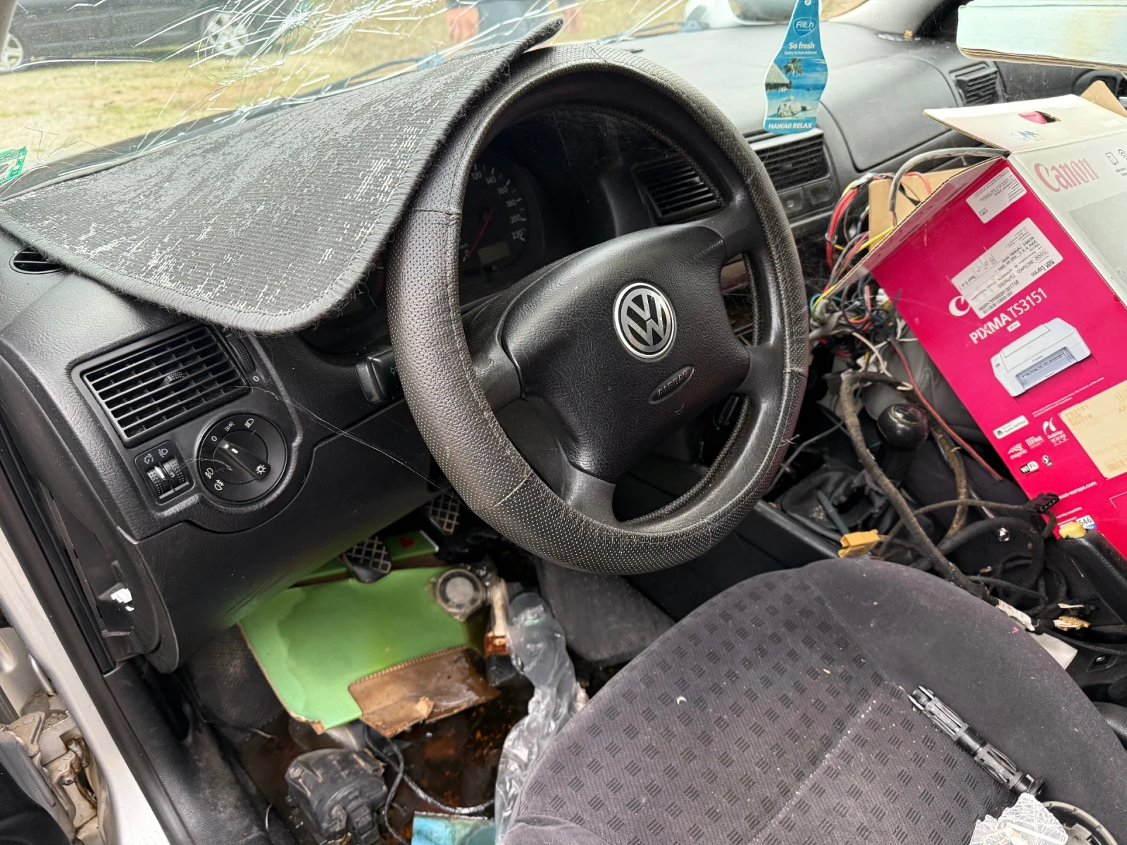 VW Golf 1.9TDi ЗА ЧАСТИ - изображение 4