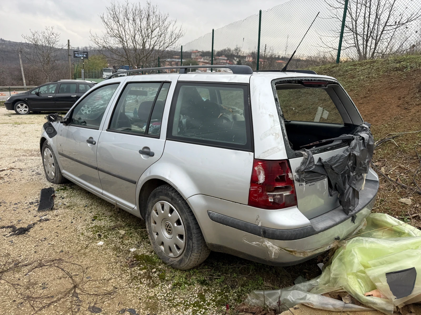 VW Golf 1.9TDi ЗА ЧАСТИ - изображение 3